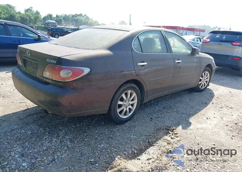2003 Lexus Es 300 z USA, uszkodzony, nr VIN JTHBF30G330133988